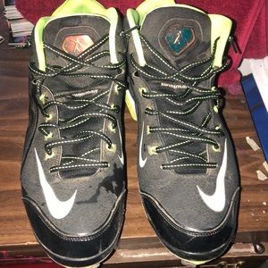 Nike air swing man 2 MVP baseball cleats
